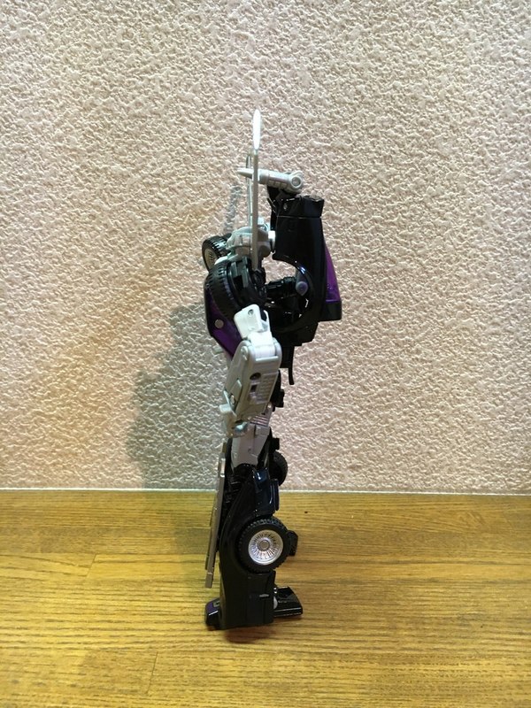 MP 25L Loudpedal   In Hand Images Of Masterpiece Tracks Recolor From Tokyo Toy Show  (16 of 38)